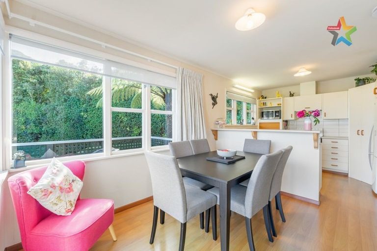 Photo of property in 91a Normandale Road, Normandale, Lower Hutt, 5010