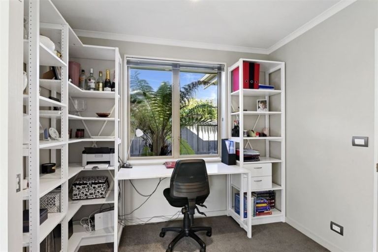 Photo of property in 11 Tainui Street, Somerfield, Christchurch, 8024