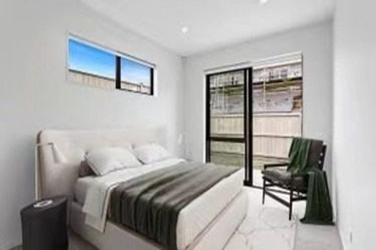 Photo of property in 6 Riria Crescent, Takanini, 2112