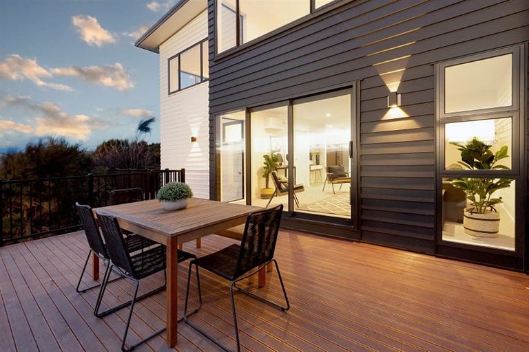 Photo of property in 172a Navigation Drive, Whitby, Porirua, 5024