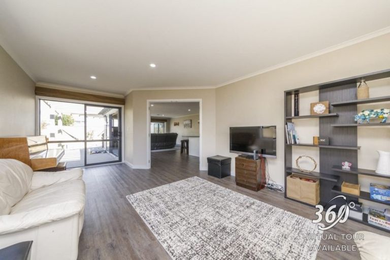 Photo of property in 4 Virginia Grove, Milson, Palmerston North, 4414