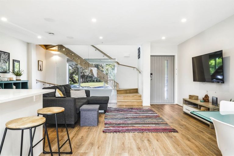 Photo of property in 7/19 Ruakiwi Road, Hamilton Lake, Hamilton, 3204