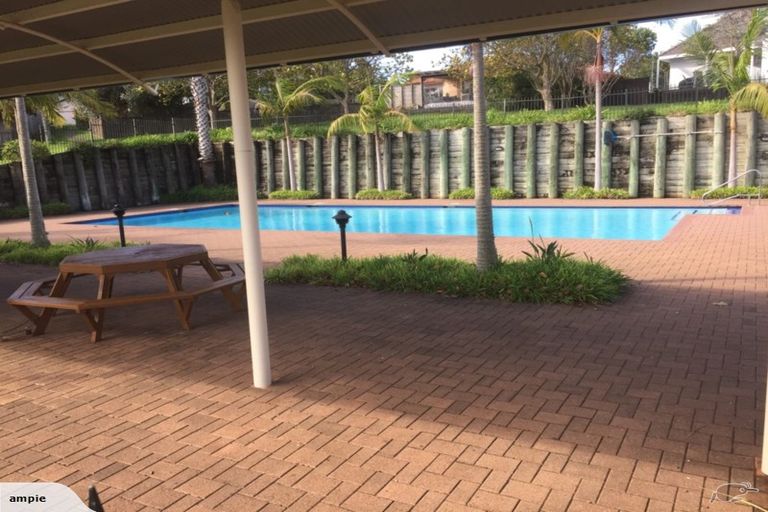 Photo of property in 37 Serene Place, Gulf Harbour, Whangaparaoa, 0930