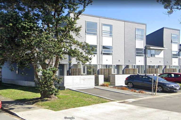 Photo of property in 1/36 Tacy Street, Kilbirnie, Wellington, 6022