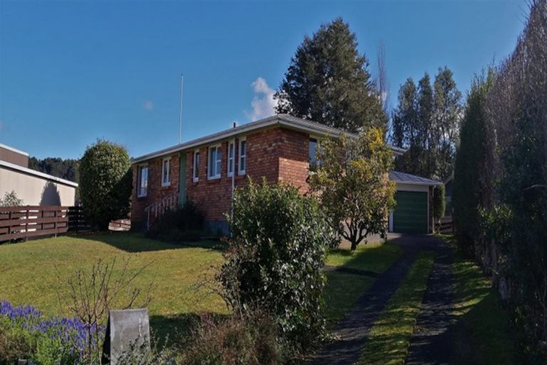 Photo of property in 69 Campbell Street, Taumarunui, 3920