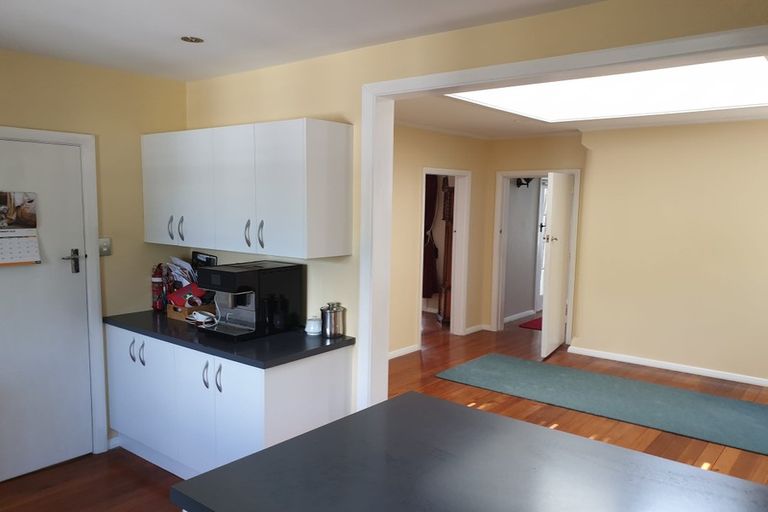 Photo of property in 129 Memorial Avenue, Burnside, Christchurch, 8053