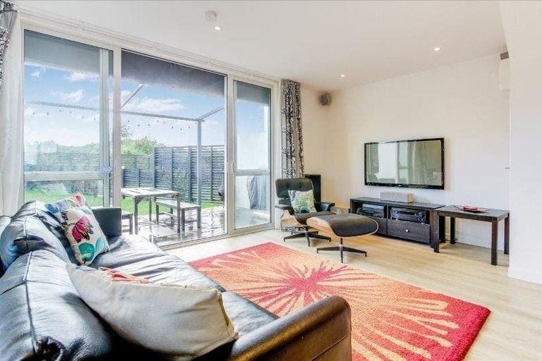 Photo of property in 22 Tanners Road, Mangere Bridge, Auckland, 2022