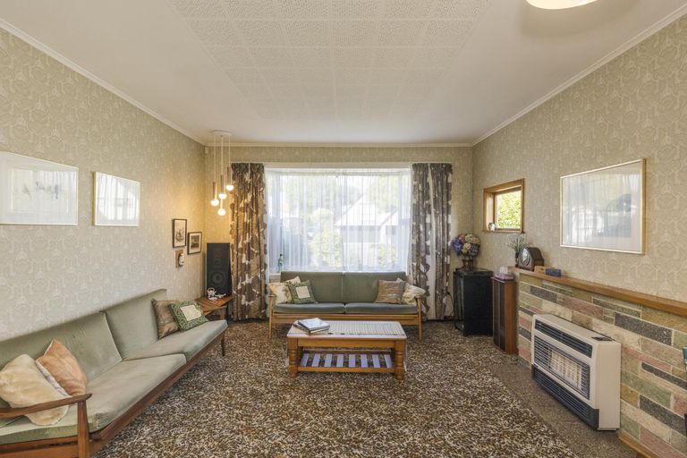 Photo of property in 7 Moerangi Street, West End, Palmerston North, 4410