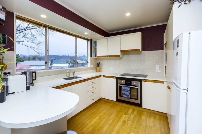 Photo of property in 19 Haylock Grove, Totara Park, Upper Hutt, 5018