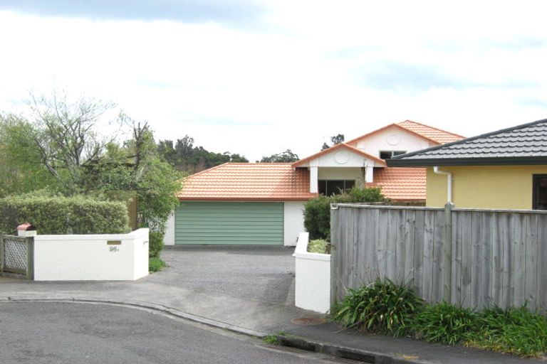 Photo of property in 96c Branch Road, Highlands Park, New Plymouth, 4312