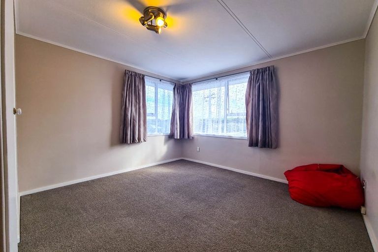 Photo of property in 10 Johnston Road, Mount Wellington, Auckland, 1060