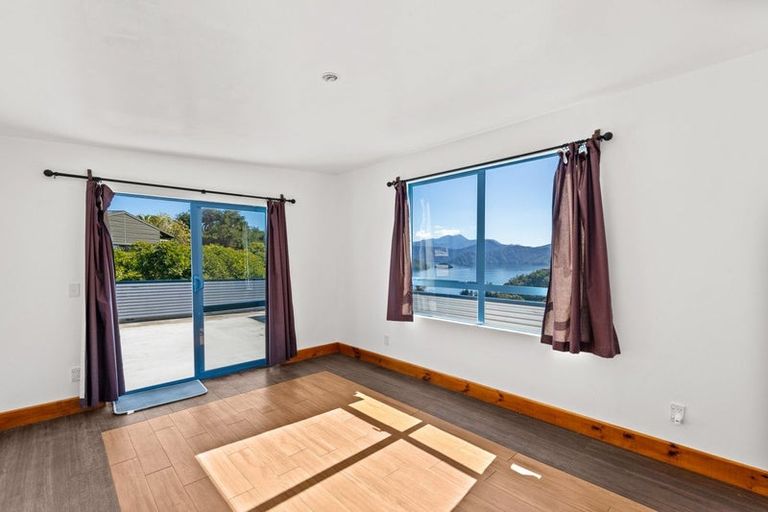 Photo of property in 9 Cooks Ridge, Waikawa, Picton, 7281