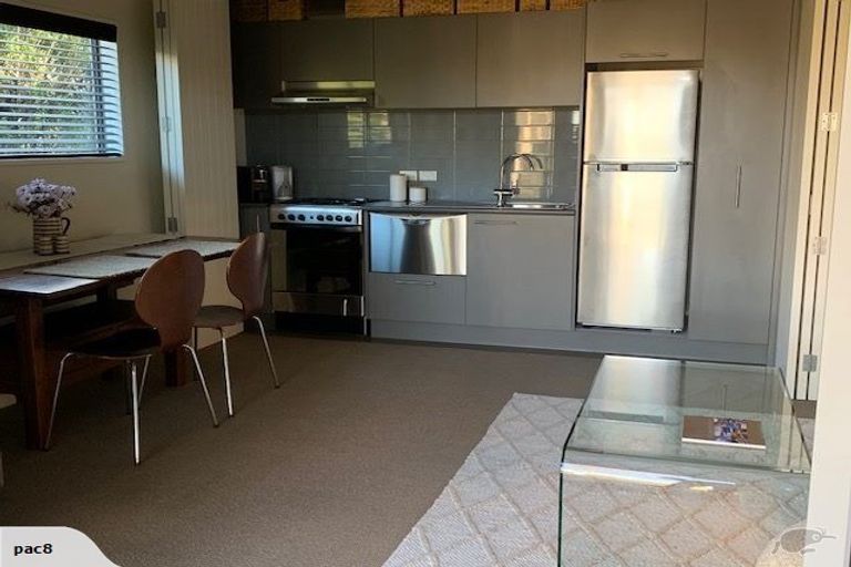 Photo of property in 38 Amber Close, Arthurs Point, Queenstown, 9371