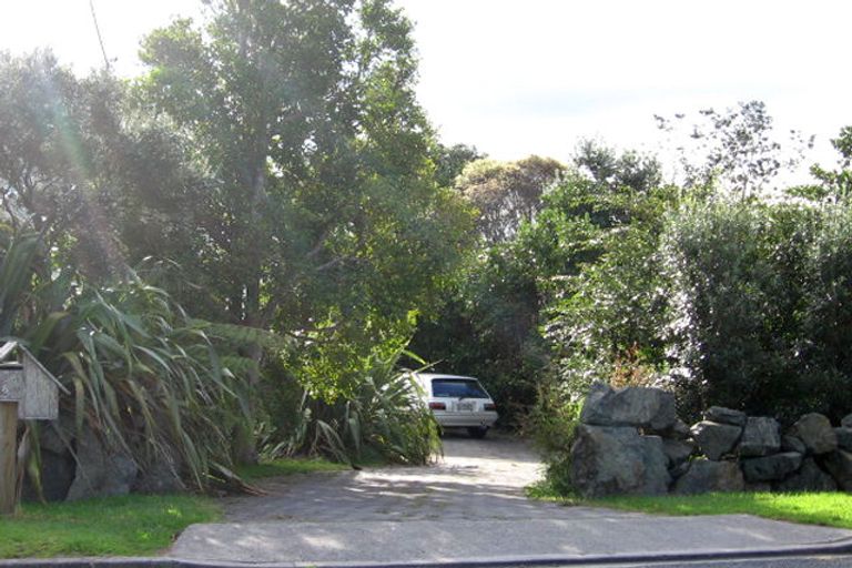 Photo of property in 6 Foster Crescent, Snells Beach, 0920