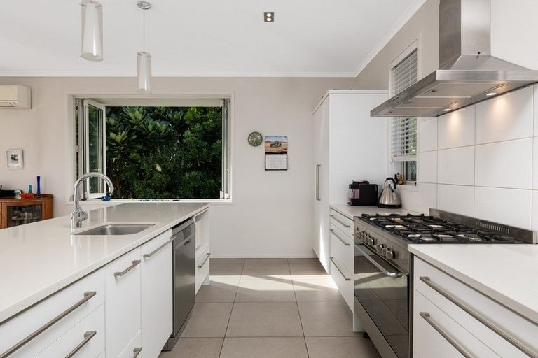 Photo of property in 56 Blackberry Way, Welcome Bay, Tauranga, 3175