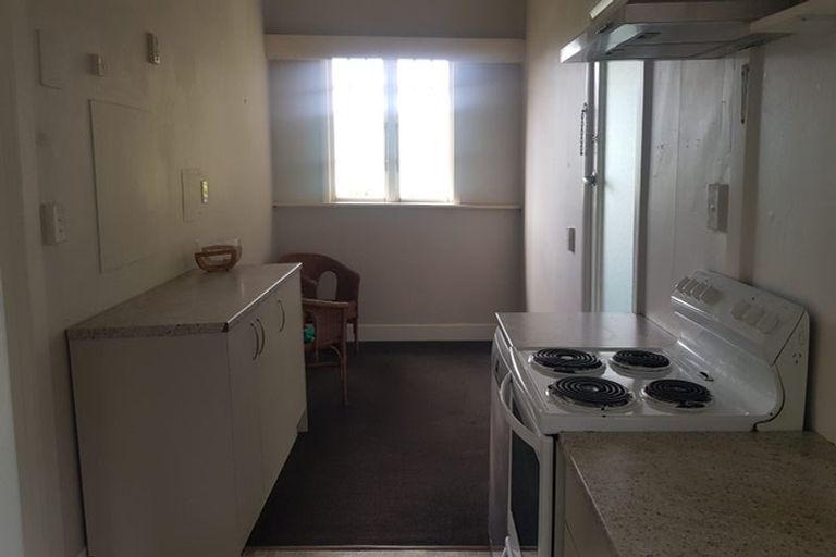 Photo of property in 111a Karori Road, Karori, Wellington, 6012