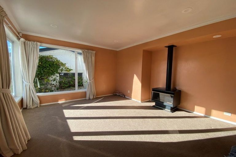 Photo of property in 5 Carruthers Street, Ilam, Christchurch, 8041