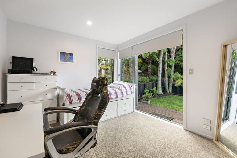 Photo of property in 73m Park Rise, Campbells Bay, Auckland, 0630