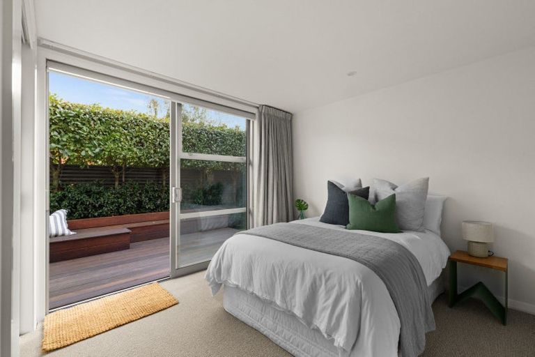 Photo of property in 190d Charles Street, Westshore, Napier, 4110