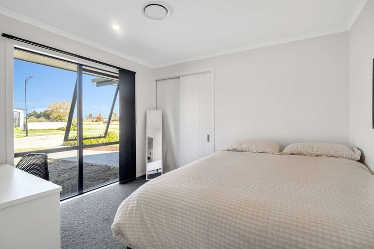 Photo of property in 10 Mills Road, Marshland, Christchurch, 8051