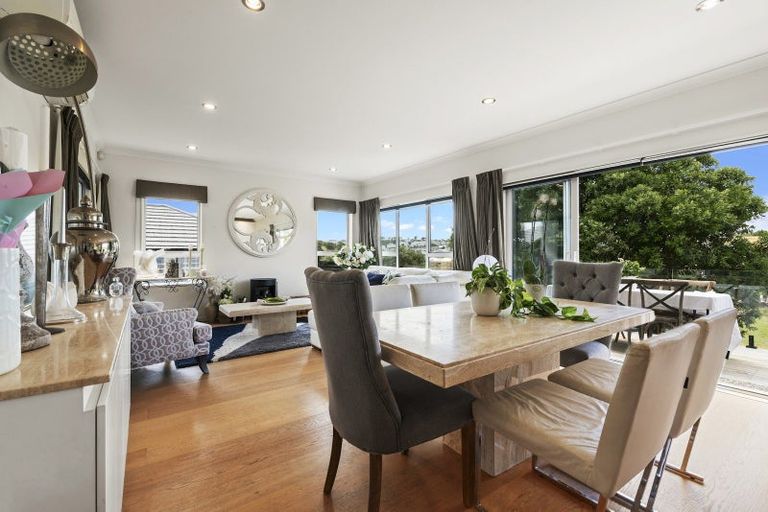 Photo of property in 31 Discovery Drive, Gulf Harbour, Whangaparaoa, 0930
