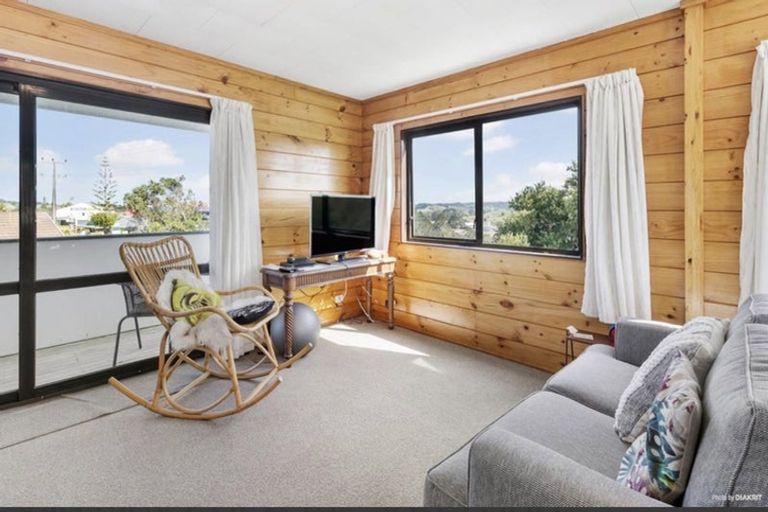 Photo of property in 219 Mahurangi East Road, Snells Beach, 0920