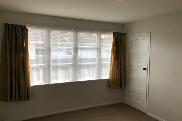 Photo of property in 21 Ballantyne Avenue, Upper Riccarton, Christchurch, 8041