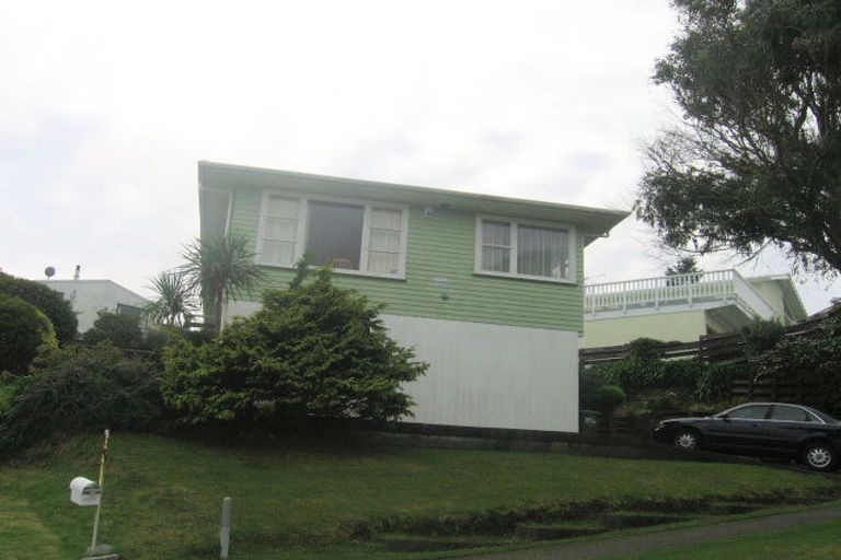 Photo of property in 245 Dowse Drive, Maungaraki, Lower Hutt, 5010