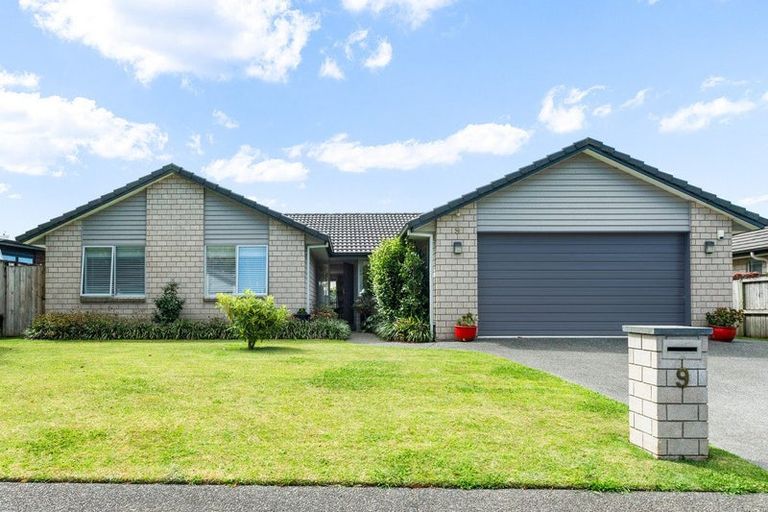 Photo of property in 9 Maniaroa Drive, Katikati, 3129