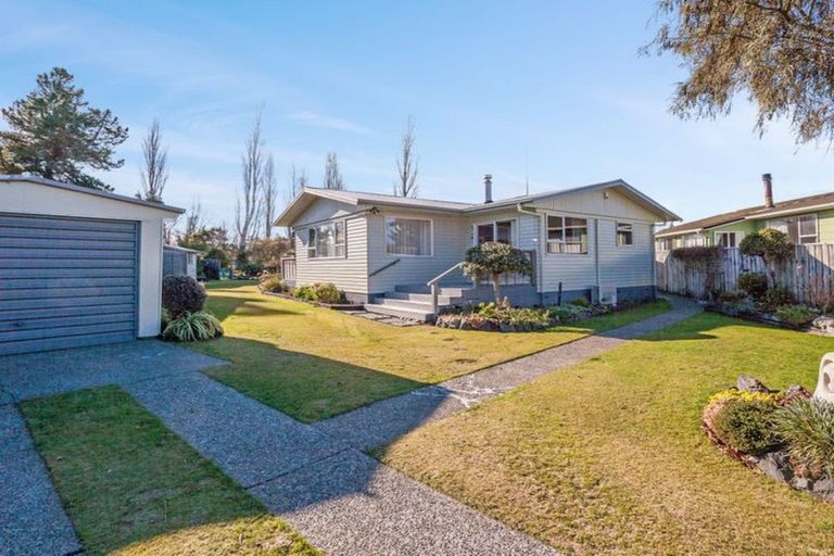 Photo of property in 8 Hera Grove, Turangi, 3334