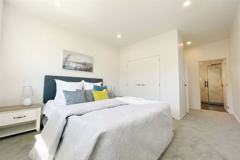 Photo of property in 2b Marina Road, Torbay, Auckland, 0630