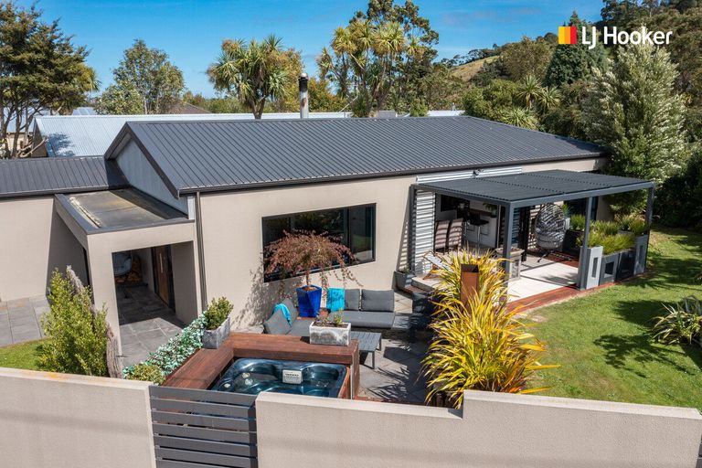 Photo of property in 1 Babsie Road, Maia, Dunedin, 9022