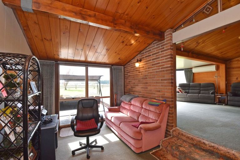 Photo of property in 176 Blakie Road, Ryal Bush, Invercargill, 9876