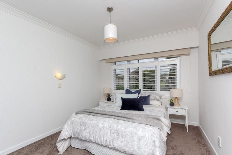 Photo of property in 293a Carrington Street, Vogeltown, New Plymouth, 4310
