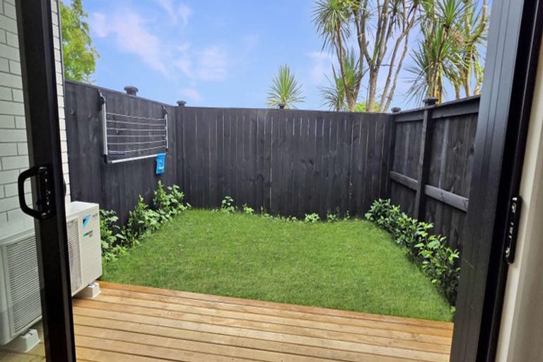 Photo of property in 7/7 Cindy Place, Pakuranga, Auckland, 2010