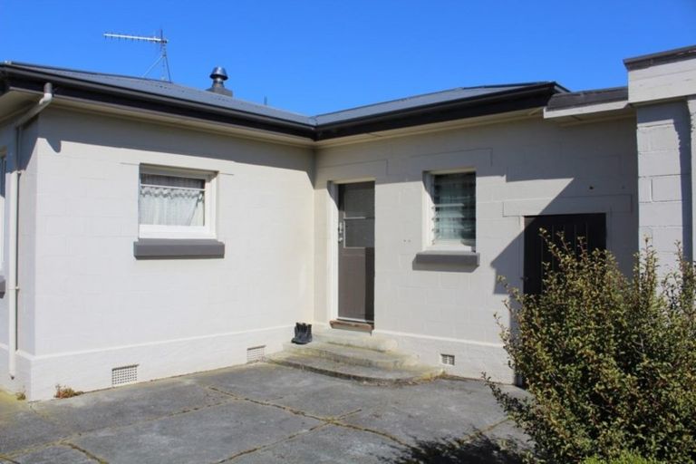Photo of property in 2 Hillary Street, Winton, 9720