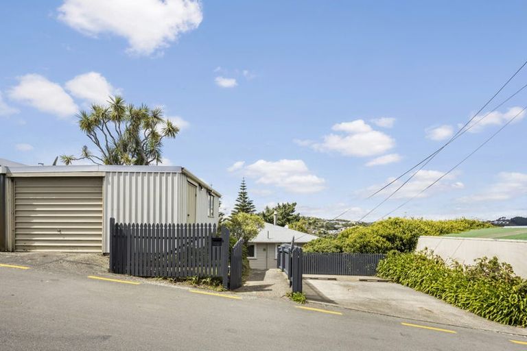 Photo of property in 37 Prospect Terrace, Johnsonville, Wellington, 6037