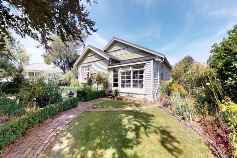 Photo of property in 58 Oxford Street, Hampstead, Ashburton, 7700