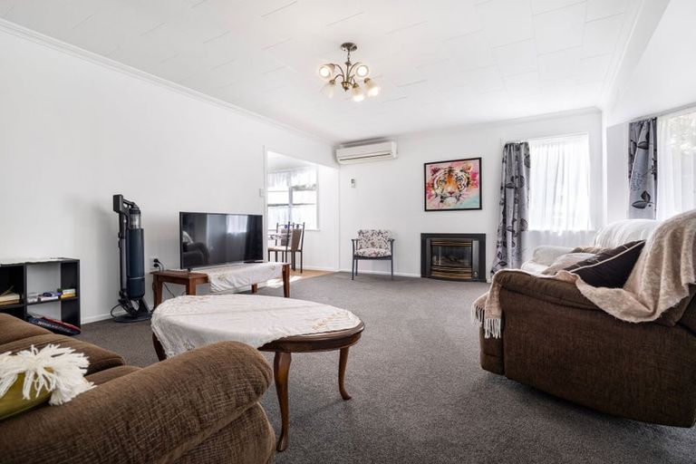 Photo of property in 47 Carlyle Street, Leamington, Cambridge, 3432