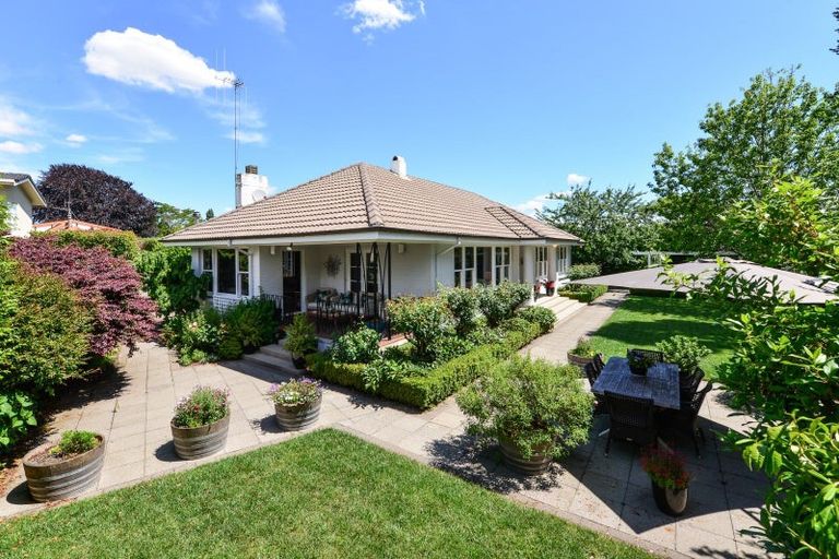 Photo of property in 18 Fairfield Road, Fairfield, Hamilton, 3214