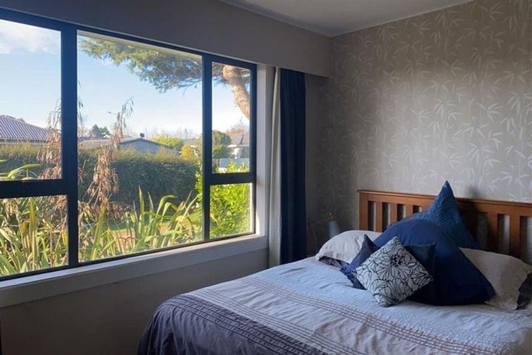 Photo of property in 14 Pine Crescent, Hargest, Invercargill, 9810