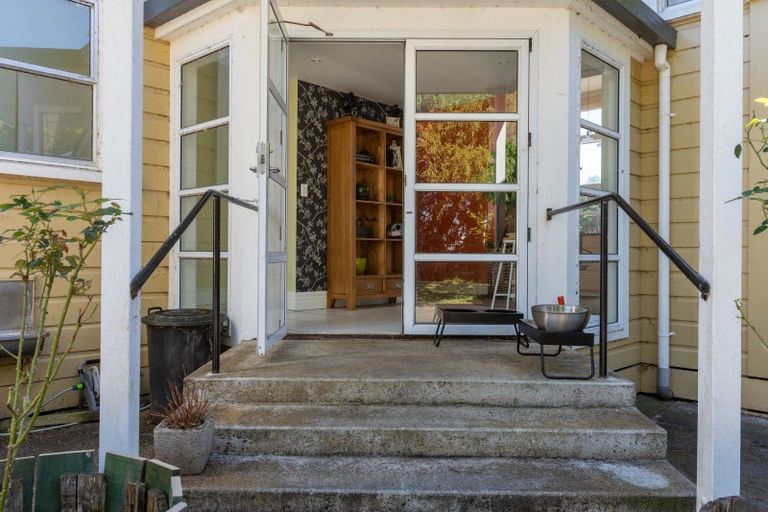 Photo of property in 680 Laws Road, Dannevirke, 4978