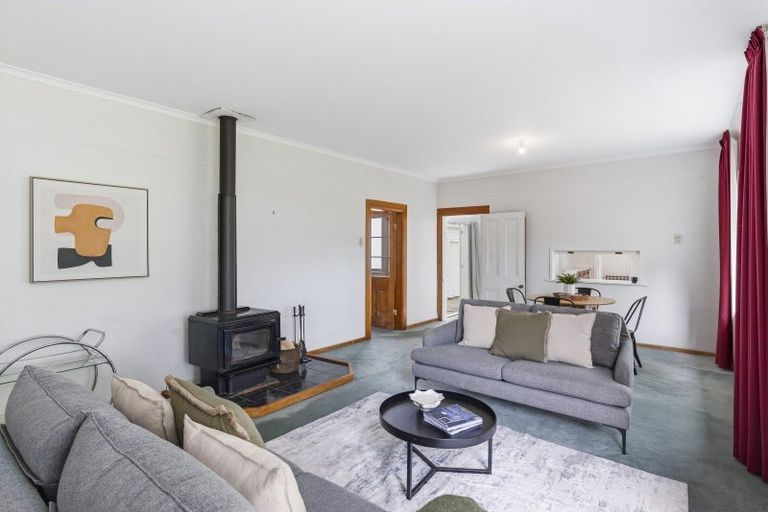 Photo of property in 225 Kuku Beach Road, Kuku, Manakau, 5570