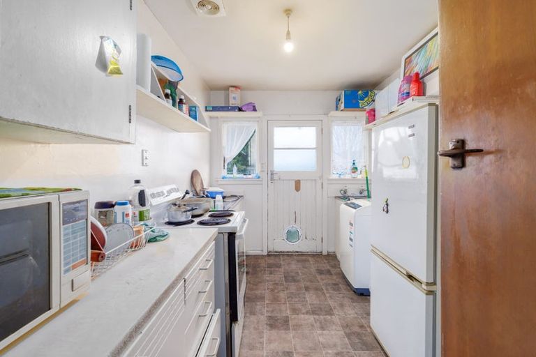 Photo of property in 135a Totara Street, Riccarton, Christchurch, 8041