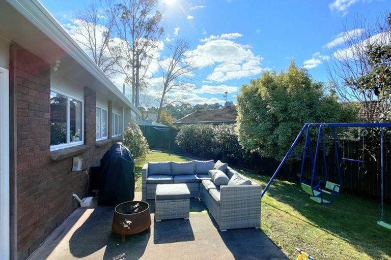 Photo of property in 74 Birdwood Road, Swanson, Auckland, 0612