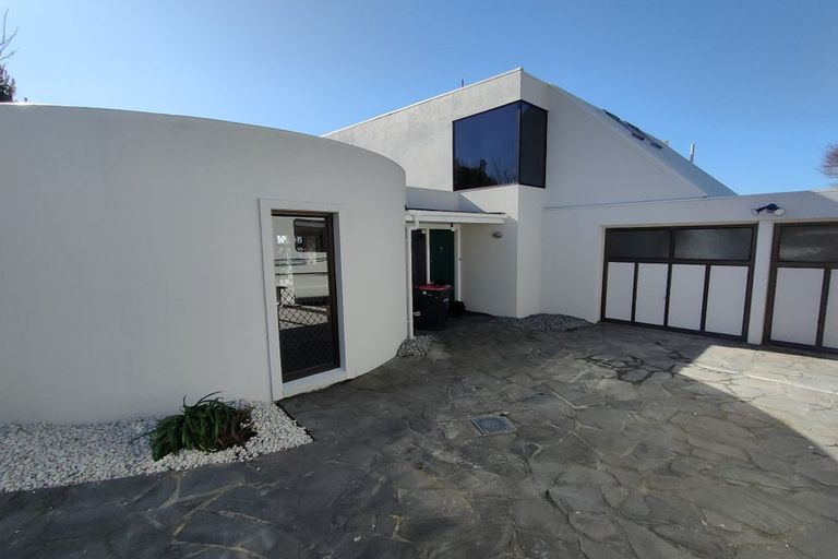 Photo of property in 7 Drayton Drive, Mount Pleasant, Christchurch, 8081