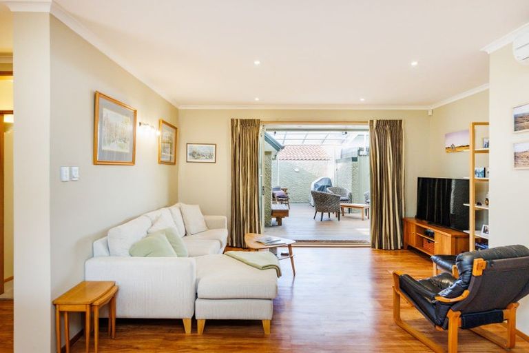 Photo of property in 54 Te Awe Awe Street, Hokowhitu, Palmerston North, 4410