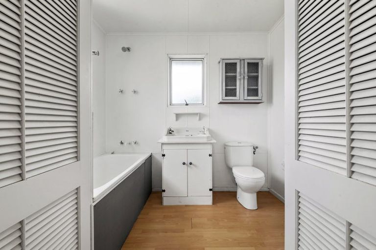 Photo of property in 93 Glamorgan Drive, Torbay, Auckland, 0630