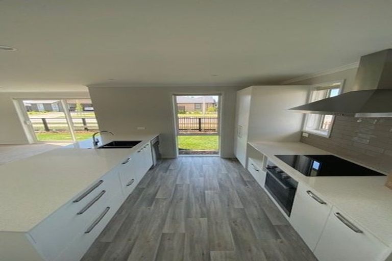 Photo of property in 2 Muddle Lane, Pyes Pa, Tauranga, 3112