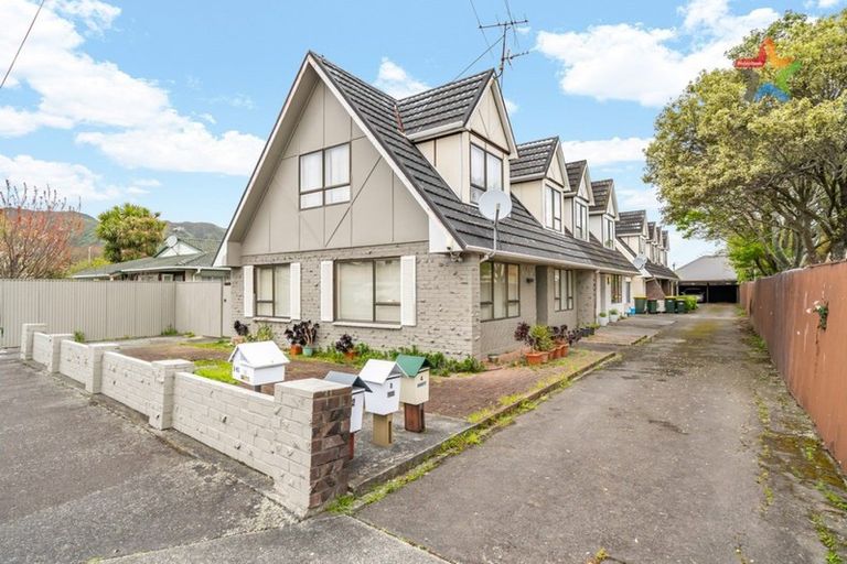 Photo of property in 2/45 Whites Line West, Woburn, Lower Hutt, 5010